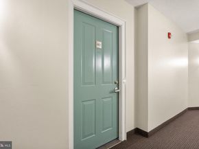 1220 N Fillmore Street 602, Arlington VA 22201