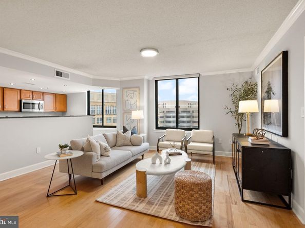 1220 N Fillmore Street 602, Arlington VA 22201