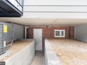 1613 R Street SE, Washington DC 20020