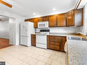 809 Mcclellan Street, Philadelphia PA 19148