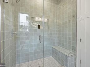 439 Lewis Street NW, Vienna VA 22180