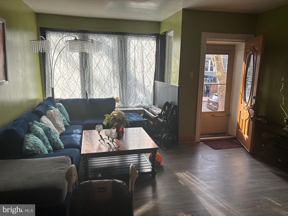 4145 Barnett Street, Philadelphia PA 19135