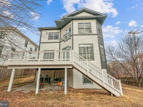 2500 12TH Street N, Arlington VA 22201