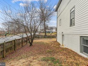 2500 12TH Street N, Arlington VA 22201