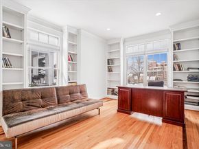 2500 12TH Street N, Arlington VA 22201