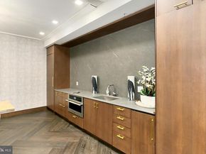 635 Slaters Lane G01, Alexandria VA 22314