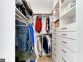 635 Slaters Lane G01, Alexandria VA 22314