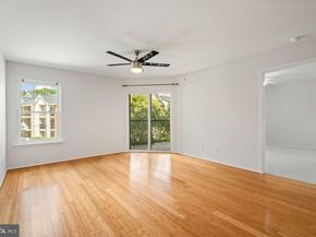 3309 Wyndham Circle 2186, Alexandria VA 22302