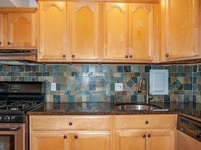 31 Canterbury Square 301, Alexandria VA 22304