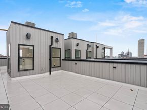 656 Fairmount Avenue, Philadelphia PA 19123