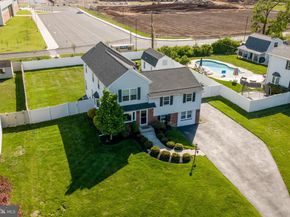 225 Arundel Avenue, Horsham PA 19044
