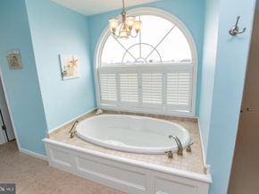225 Arundel Avenue, Horsham PA 19044