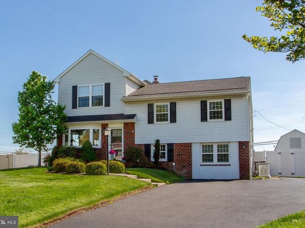 225 Arundel Avenue, Horsham PA 19044