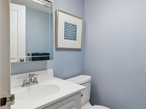 130 Spruce Street 23B, Philadelphia PA 19106