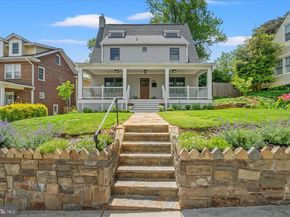 204 Elm Street, Alexandria VA 22301