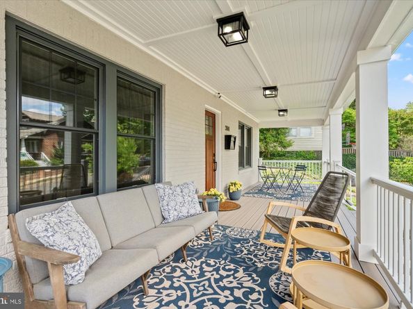 204 Elm Street, Alexandria VA 22301