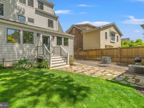 204 Elm Street, Alexandria VA 22301