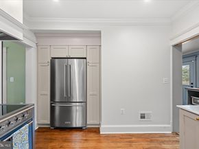 204 Elm Street, Alexandria VA 22301