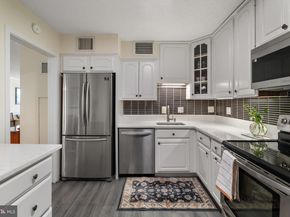 1800 Old Meadow Road 903, Mclean VA 22102