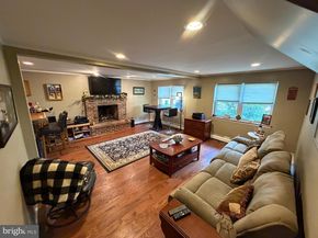 126 Dale Road, Willow Grove PA 19090