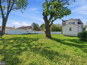 49 Maple Avenue, Southampton PA 18966