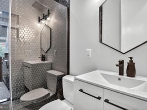 1225 11TH Street NW 8, Washington DC 20001