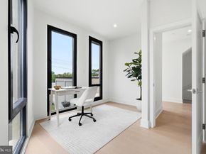 1850 Capitol Avenue NE 2, Washington DC 20002