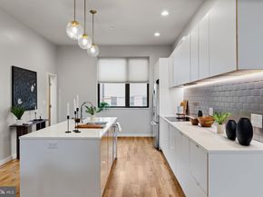 1720 Folsom Street B, Philadelphia PA 19130