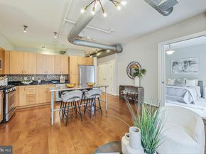 811 4TH Street NW 112, Washington DC 20001