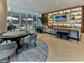 301 S Broad PH 434401, Philadelphia PA 19107