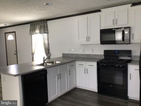 25 Kennedy Drive, Fairless Hills PA 19030