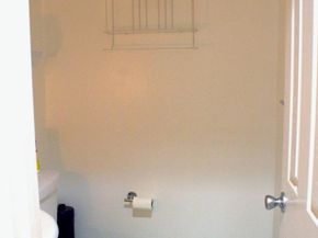 1902 Valley Terrace SE, Washington DC 20032