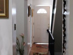 1902 Valley Terrace SE, Washington DC 20032