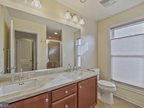 586 Regent Place NE, Washington DC 20017