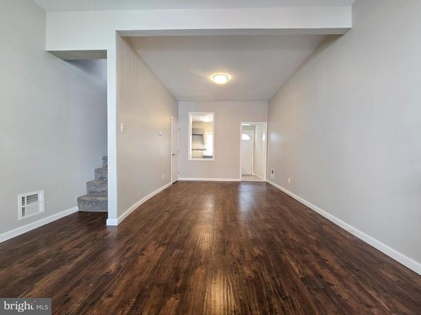 1737 N Dover Street, Philadelphia PA 19121