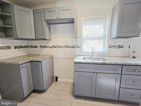 1737 N Dover Street, Philadelphia PA 19121