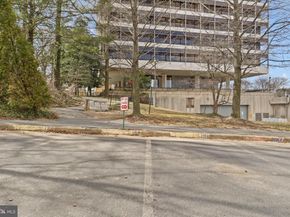 8065 Nicosh Circle Lane 55, Falls Church VA 22042