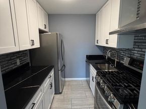 2754 Hollywood Road 202, Falls Church VA 22043