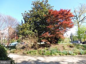 3901 Cathedral Avenue NW 111, Washington DC 20016