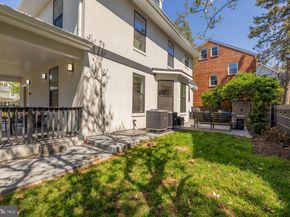 3009 17TH Street NE, Washington DC 20018