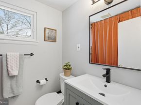 629 Prospect Place, Alexandria VA 22304