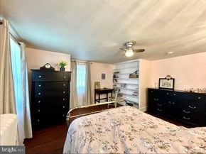 2415 2nd Street Pike, Newtown PA 18940