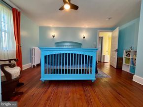 2415 2nd Street Pike, Newtown PA 18940
