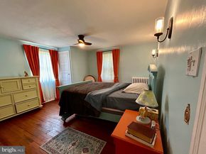 2415 2nd Street Pike, Newtown PA 18940