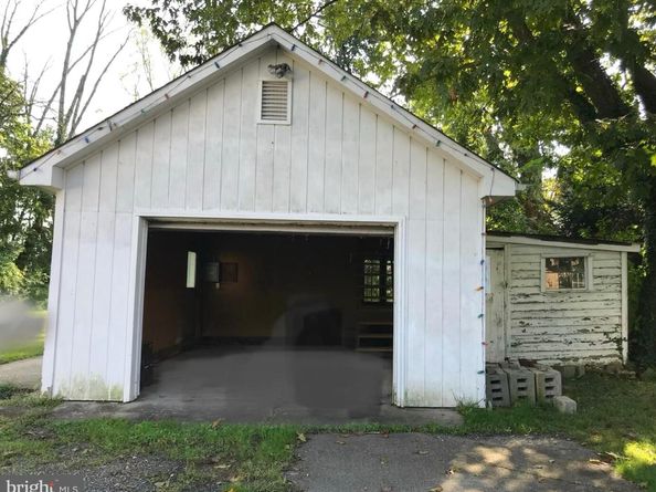 2415 2nd Street Pike, Newtown PA 18940