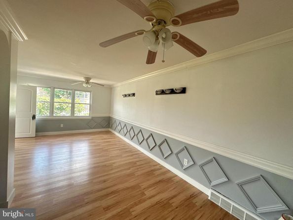 1700 Griffith Street, Philadelphia PA 19111