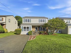 305 Roesch Avenue, Oreland PA 19075
