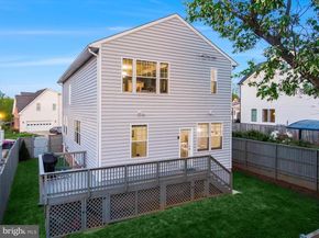 606 S Barton Street, Arlington VA 22204