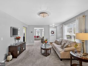 411 Honeysuckle Lane, Blue Bell PA 19422