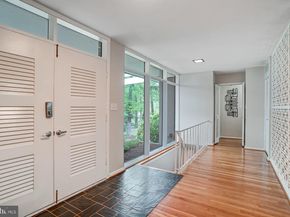 9203 Saint Marks Place, Fairfax VA 22031